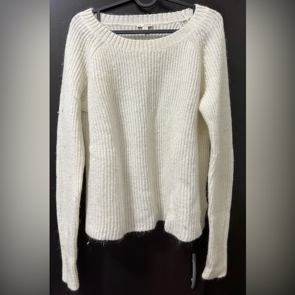 Gap Sweater - Picture 1 of 3